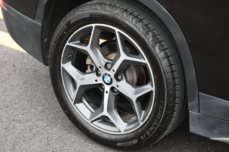 Used BMW X1 2016 sDrive18Li Luxury Model
