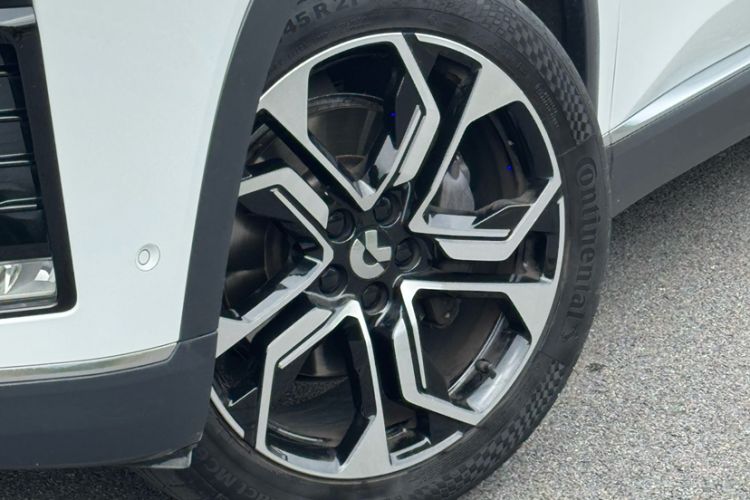 Used Nio ES8 2022 100kWh Signature Edition Seven-Seater
