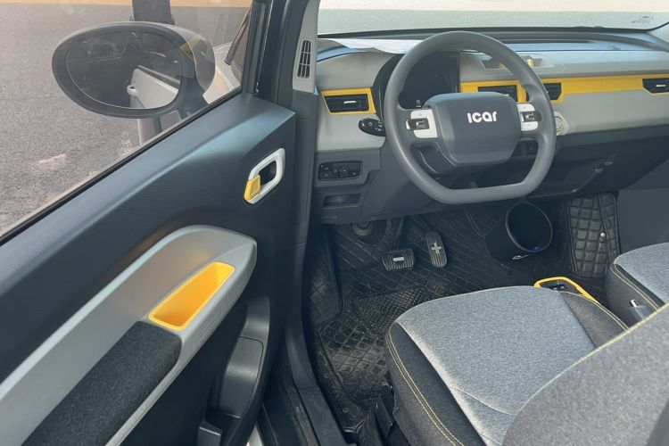 Used Chery QQ Ice Cream 2022 170km Sundae Phosphate Lithium-Ion
