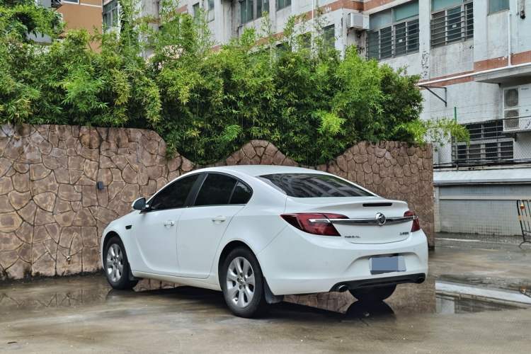 Used Buick Regal 2015 2.0L Leading Fashion Edition
