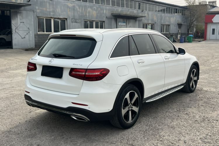 Used Mercedes-Benz GLC 2019 Facelift GLC 260 L 4MATIC Luxury Model
