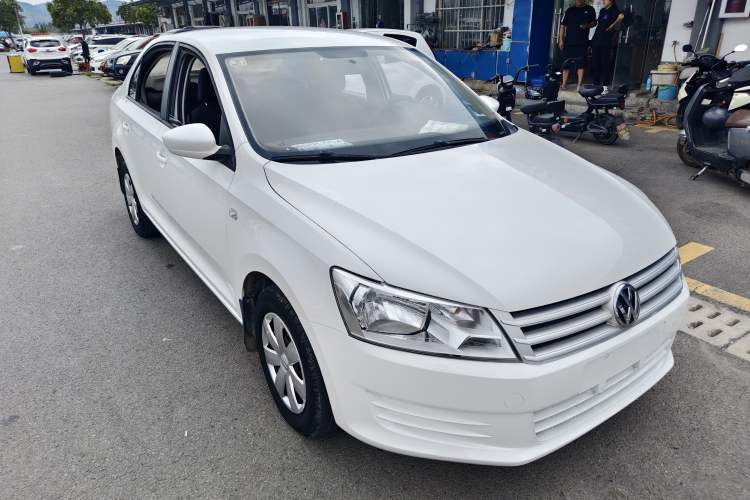 Used Volkswagen Santana 2015 1.6L Manual Fashion Edition