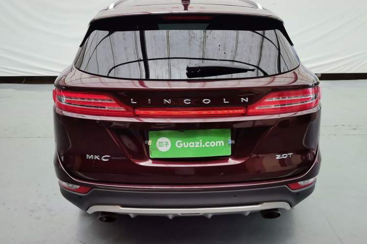 Used Lincoln MKC 2017 2.0T Two-Wheel-Drive Luxury Edition
