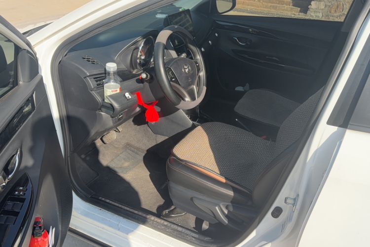 Used Toyota YARiS L 2022 X-Trail 1.5L CVT Luxury PLUS Edition