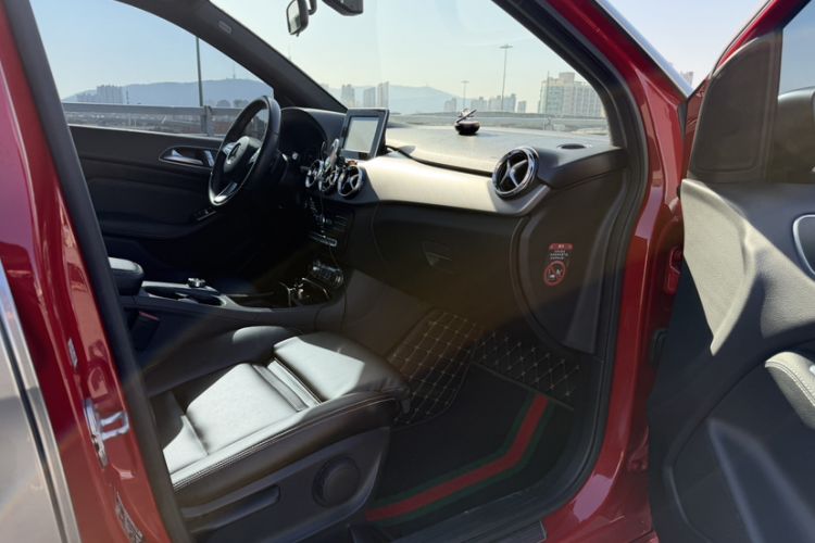 Used Mercedes-Benz B-Class 2015 B 200 Sport Edition
