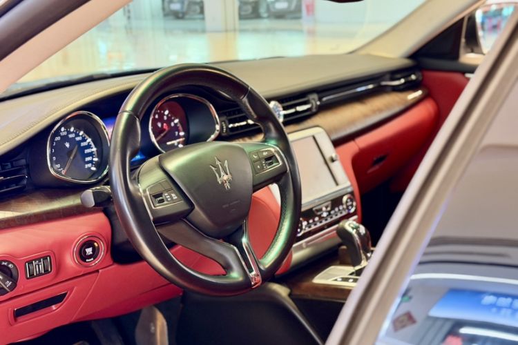 Used Maserati President 2013 3.0T Standard Model
