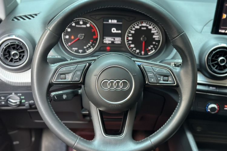 Used Audi Q2L 2020 35 TFSI Ambition Dynamic Edition
