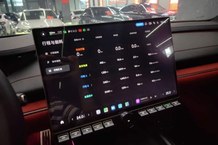 Used  SU7 2024 Four-Wheel Drive Ultra-Long Range Advanced Intelligent Driving Max Edition
