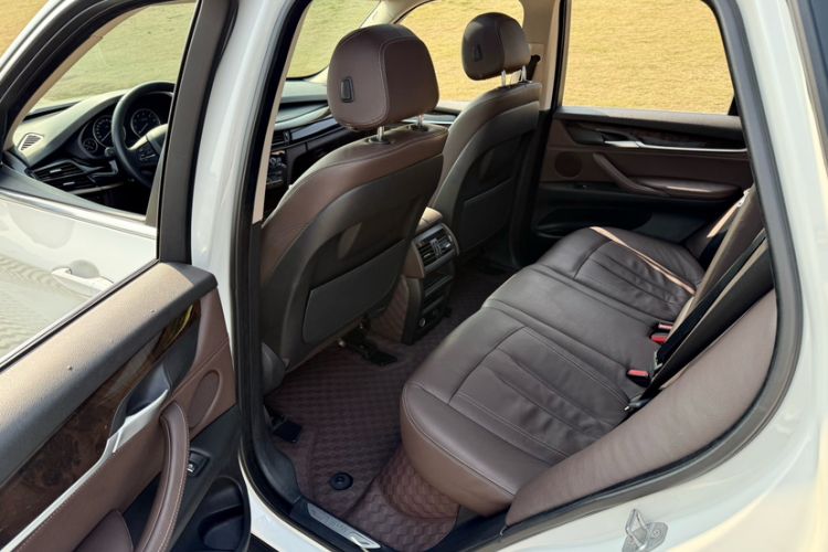 Used BMW X5 2015 xDrive28i