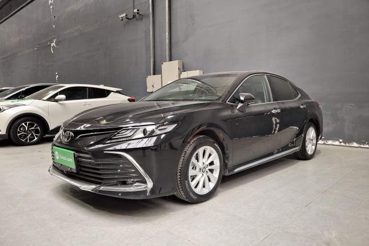 Used Toyota Camry 2023 2.0G Luxury Edition