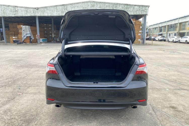 Used Toyota Camry 2021 2.5G Luxury Edition
