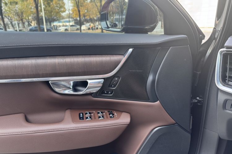 Used Volvo S90 2021 B5 Zhiyuan Luxury Edition
