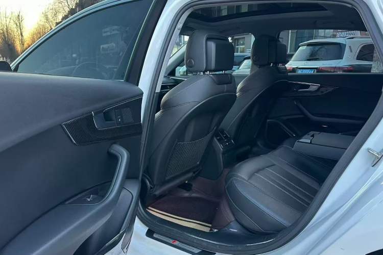 Used Audi A4L 2020 40 TFSI Fashion Dynamic Model