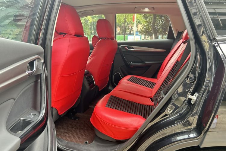 Used Dongfeng Aeolus AX7 2019 1.6T Automatic AI Pioneer Model China V Standard
