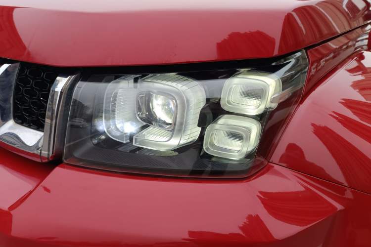 Used BAIC Off-Road BJ40 2018 PLUS 2.3T Automatic Four-Wheel Drive Flagship Version China V Emission Standard