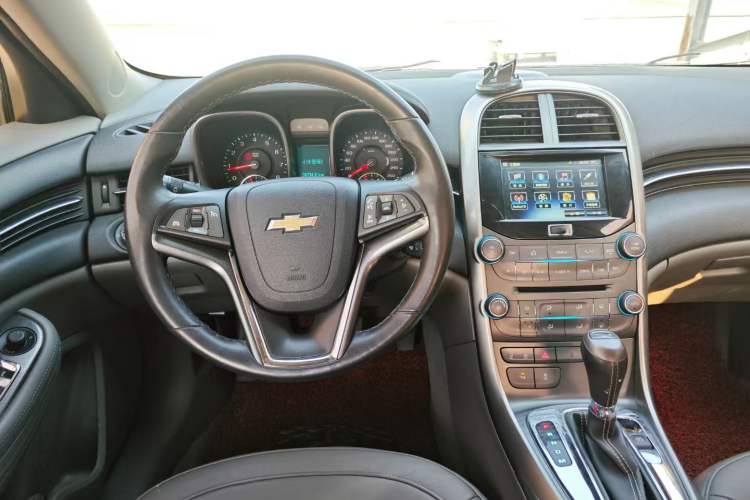 Used Chevrolet Malibu 2016 2.0L Automatic Luxury Edition
