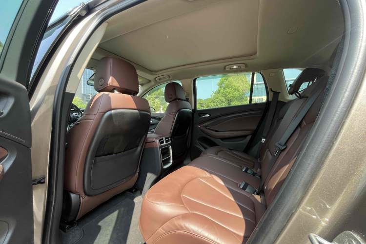 Used Buick Envision 2017 28T Four-Wheel Drive Luxury Model
