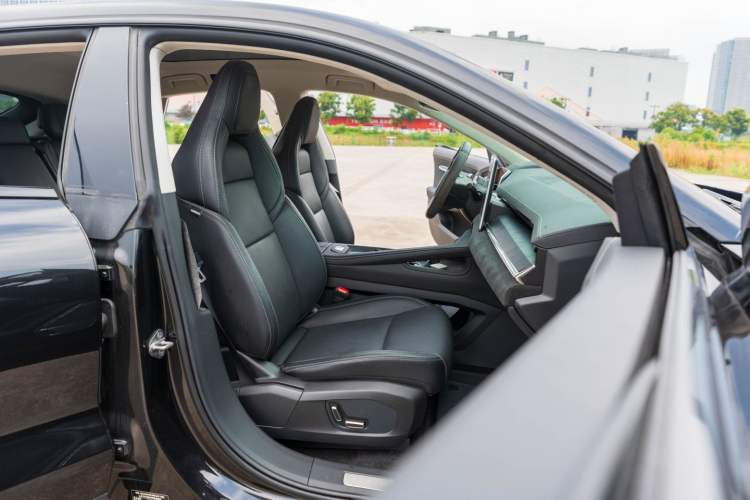 Used Zeekr 001 2022 Long-Range Dual-Motor WE Edition
