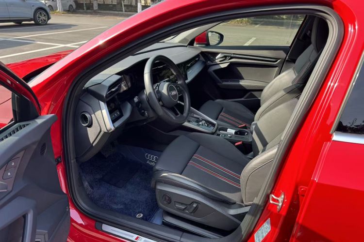 Used Audi A3 2024 Sportback 35 TFSI Fashionable Sports Model
