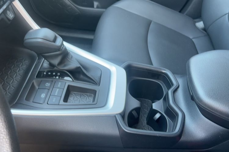 Used Toyota RAV4 2022 2.0L CVT Two-Wheel Drive Fashion Edition