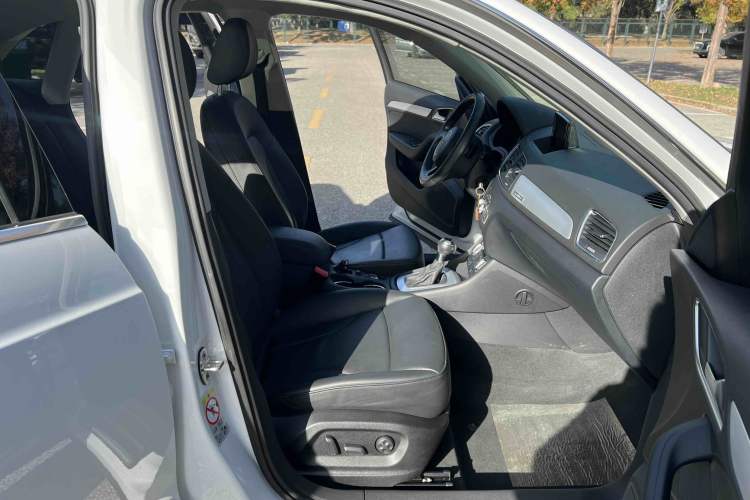 Used Audi Q3 2012 35 TFSI quattro Comfort Model
