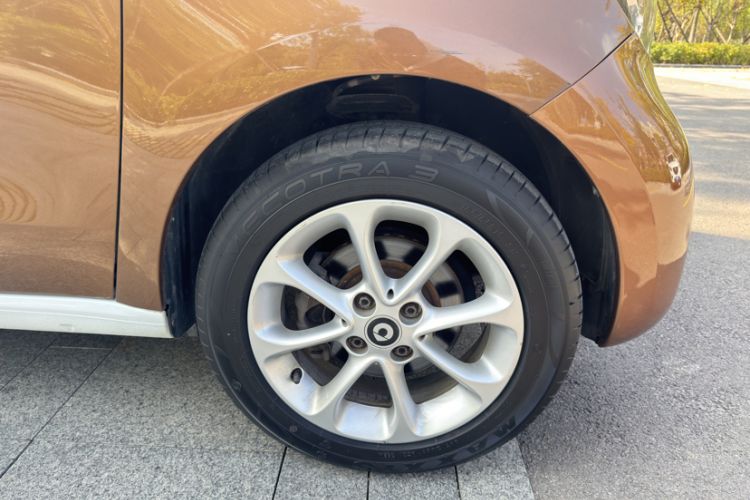 Used  forfour 2016 1.0L 52 kW Dynamic Edition
