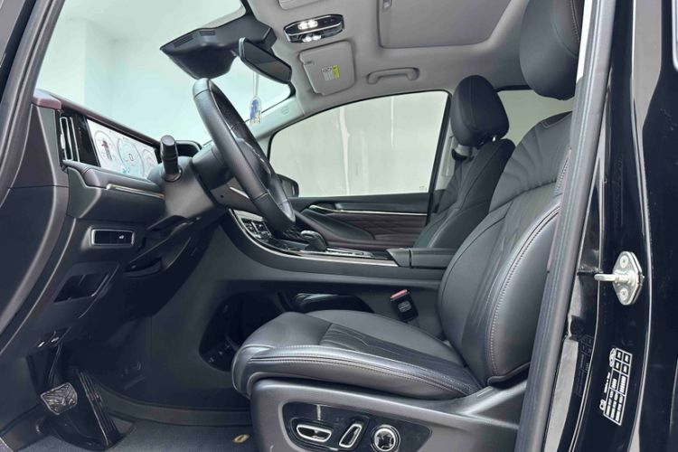 Used GAC Trumpchi M8 2024 Master Series 400T Ultimate Edition
