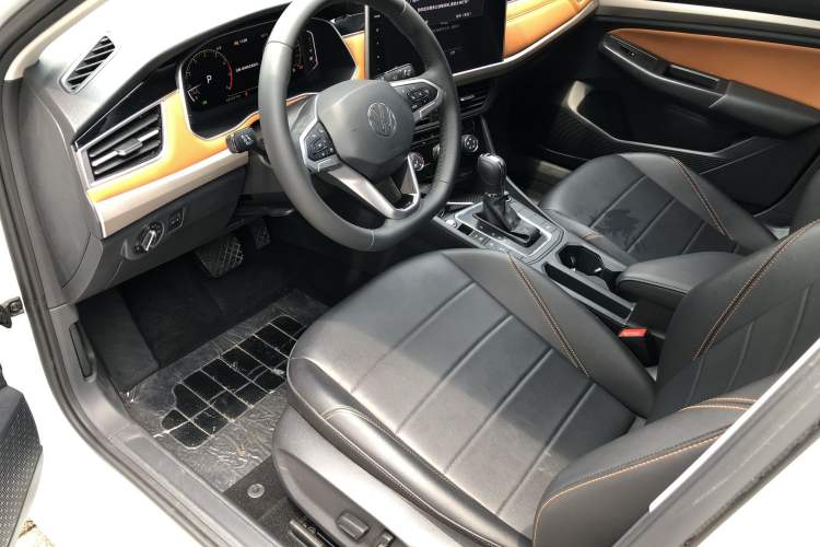 Used Volkswagen Bora 2023 200TSI DSG YueXing PRO Edition
