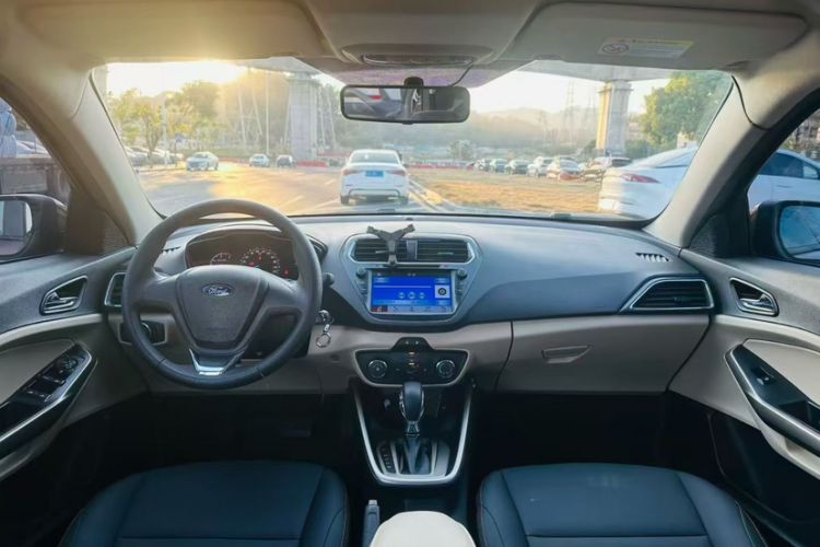 Used Ford Escort 2017 Revised Version 1.5L Automatic Comfort Edition
