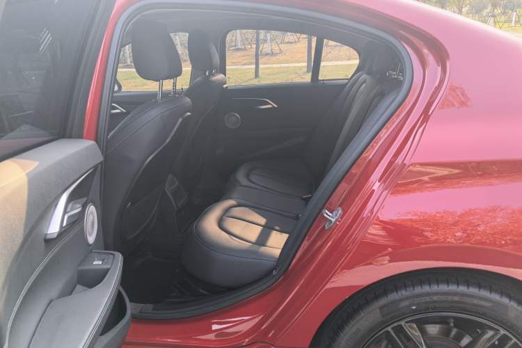 Used BMW 1 Series 2021 120i M Sport Night Edition
