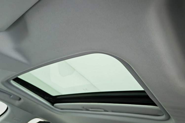 Used Peugeot 308 2016 1.6L Automatic Luxury Edition
