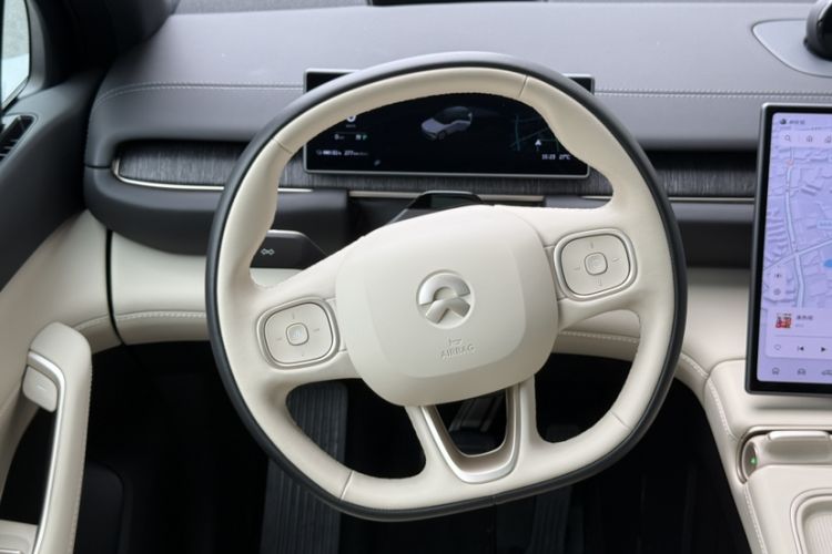 Used Nio ES6 2024 75 kWh
