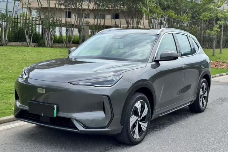 Used  E5 2024 530km Starship Edition
