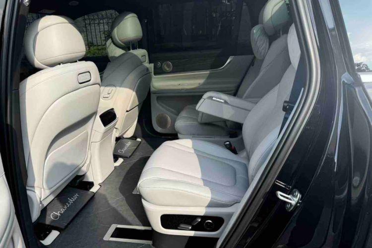 Used Hima AITO M9 2024 Range-Extended Max Edition 52 kWh 6-Seater Version
