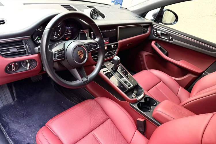 Used Porsche Macan 2022 Macan 2.0T
