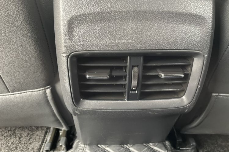 Used Roewe i6 2018 20T Automatic Internet Smart Edition