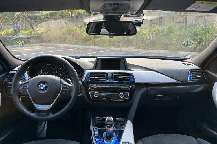 Used BMW 3 Series 2017 320i M Sport
