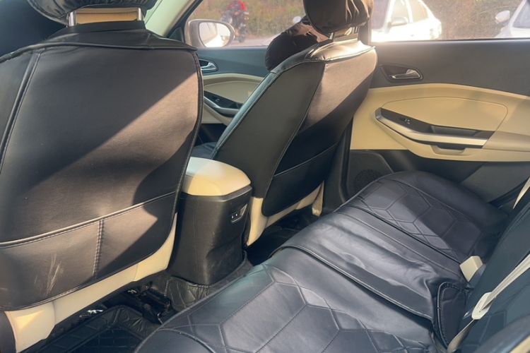 Used Ford Escort 2015 1.5L Manual Comfort Model
