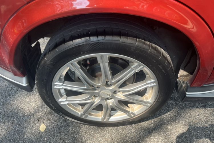 Used Infiniti ESQ 2014 1.6L Spontaneous Edition
