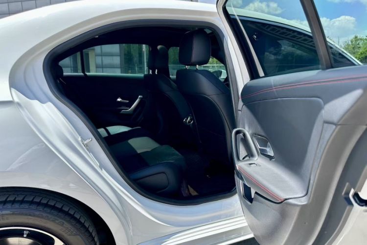 Used Mercedes-Benz A-Class 2024 A 200 L Fashion Model
