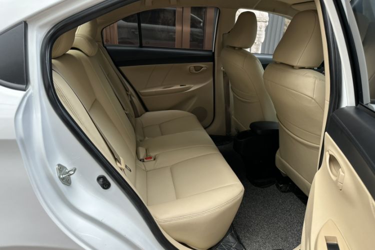 Used Toyota YARiS L 2019 1.5E CVT Dynamic Edition China VI compliant
