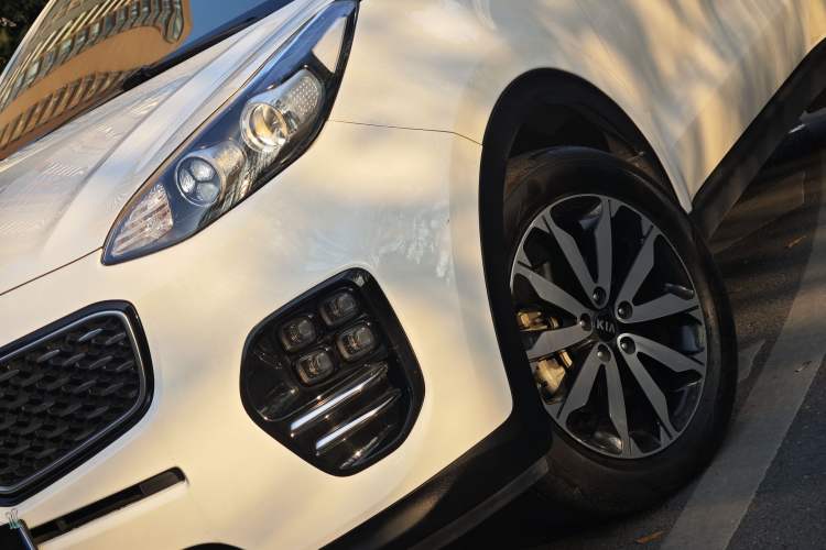 Used Kia KX5 2017 1.6T Automatic Two-Wheel Drive 15th Anniversary Special Edition DLX

