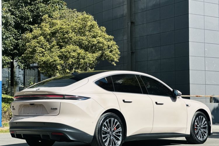 Used Nio ET5 2022 75 kWh