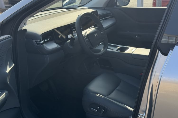 Used XPeng G6 2025 625 Long-Range Max Flagship Edition
