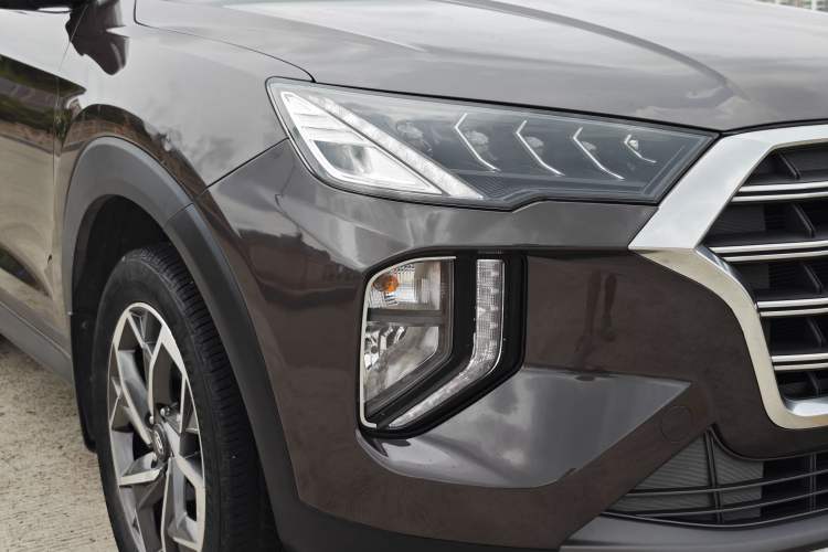 Used Hyundai Tucson 2019 280TGDi Dual-Clutch Two-Wheel Drive Fashion Edition China V Standard
