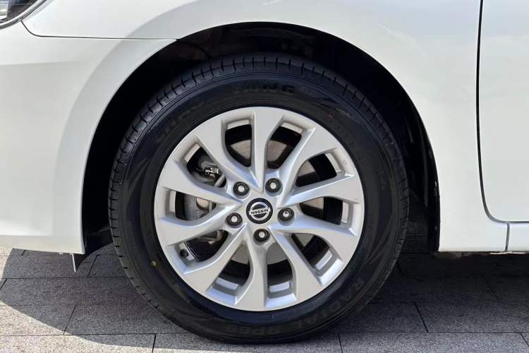 Used Nissan Sylphy 2019 1.6XV CVT Smart Connect Luxury Edition China VI Standard
