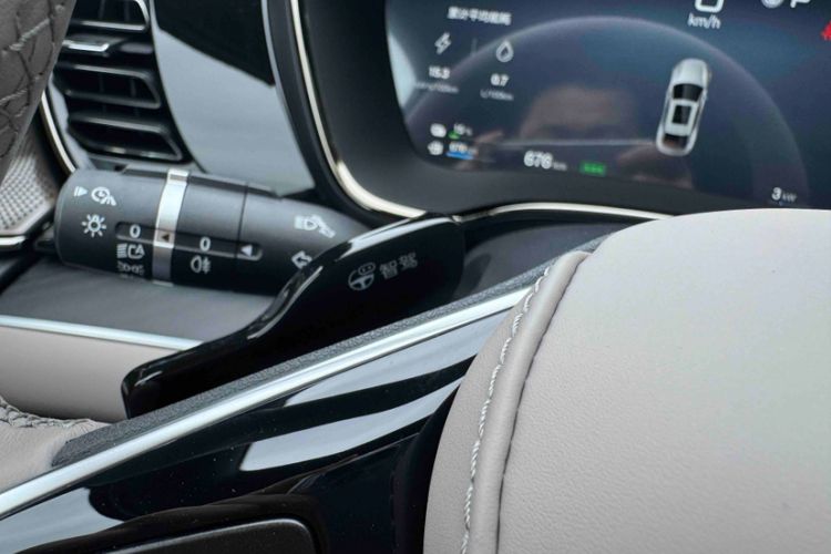 Used BYD Han 2025 DM-i Intelligent Driving Edition 125KM LiDAR Flagship Model
