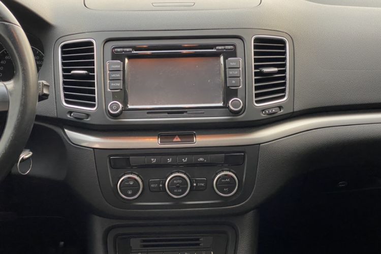 Used Volkswagen Sharan 2014 2.0 TSI Standard Model