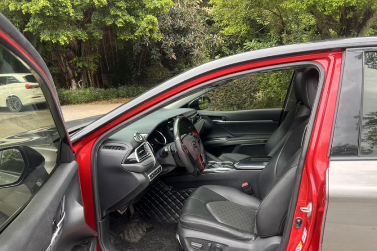 Used Toyota Camry 2018 2.5S Fēngshàng Edition
