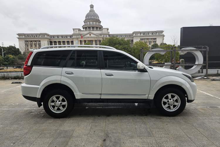 Used Haval H5 Classic 2013 Zhizun Edition 2.0L Manual Two-Wheel Drive Entry-Level Model